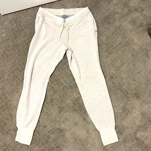 Athleta oatmeal colored sweat pant size small